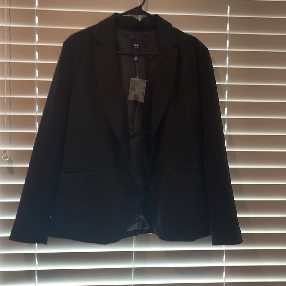 Brand new size 12 black womens blazer